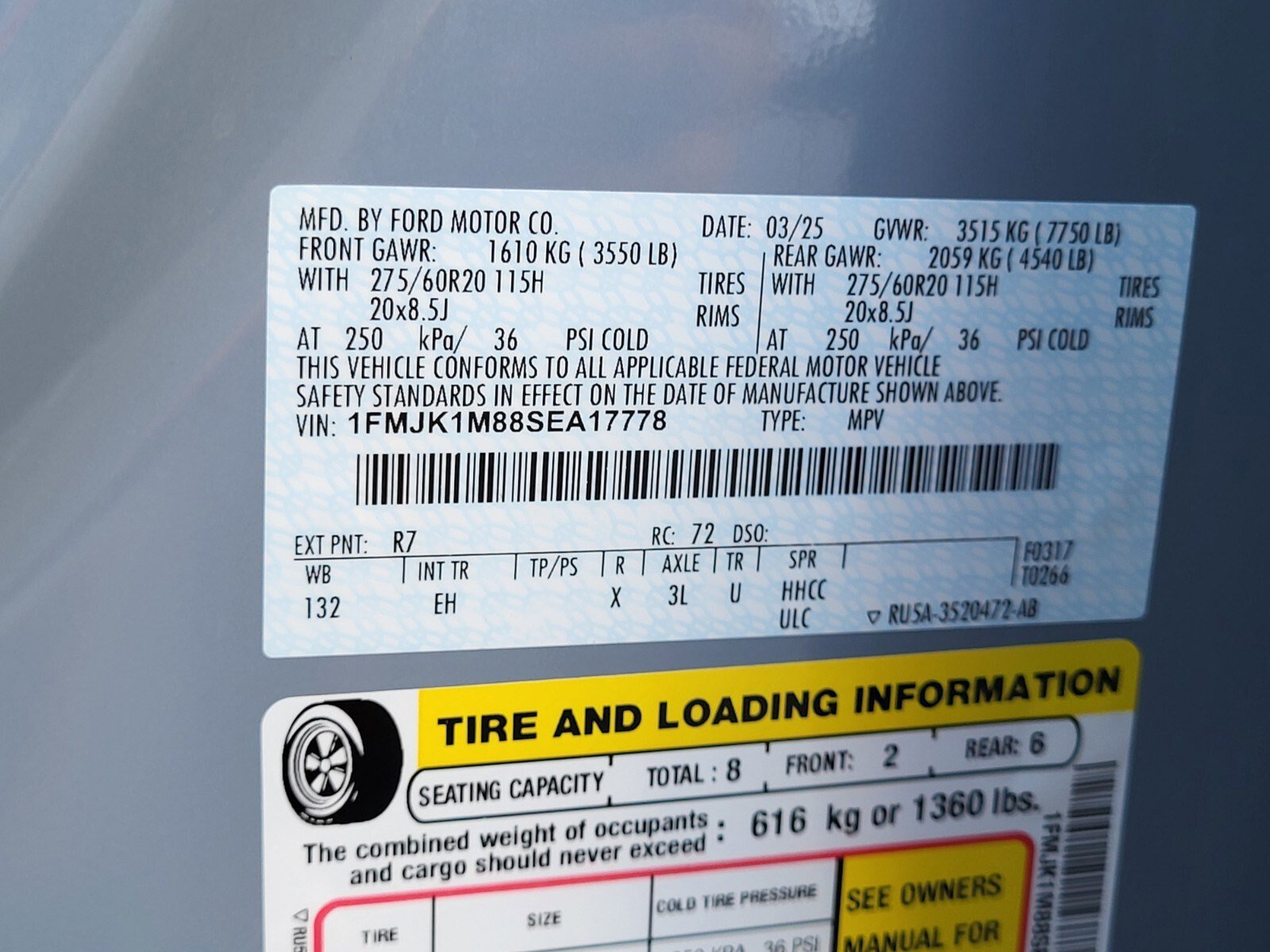 Certified 2025 Ford Expedition Max Platinum image 34