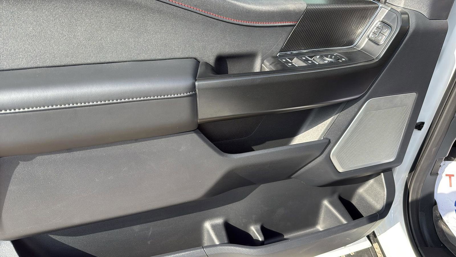 Certified 2024 Ford F150 Raptor image 12