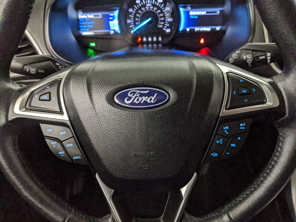 Certified 2022 Ford Edge SEL w/ Sport Appearance Package AWD/4WD image 11