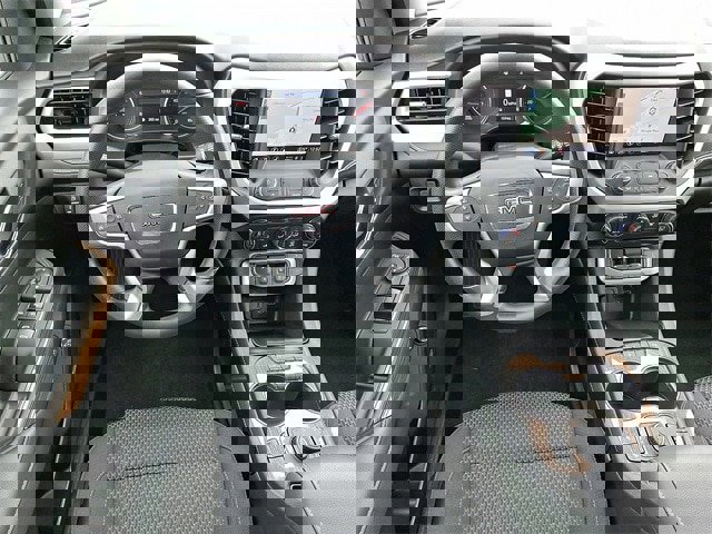 Used 2023 GMC Acadia SLE w/ Driver Convenience Package image 18