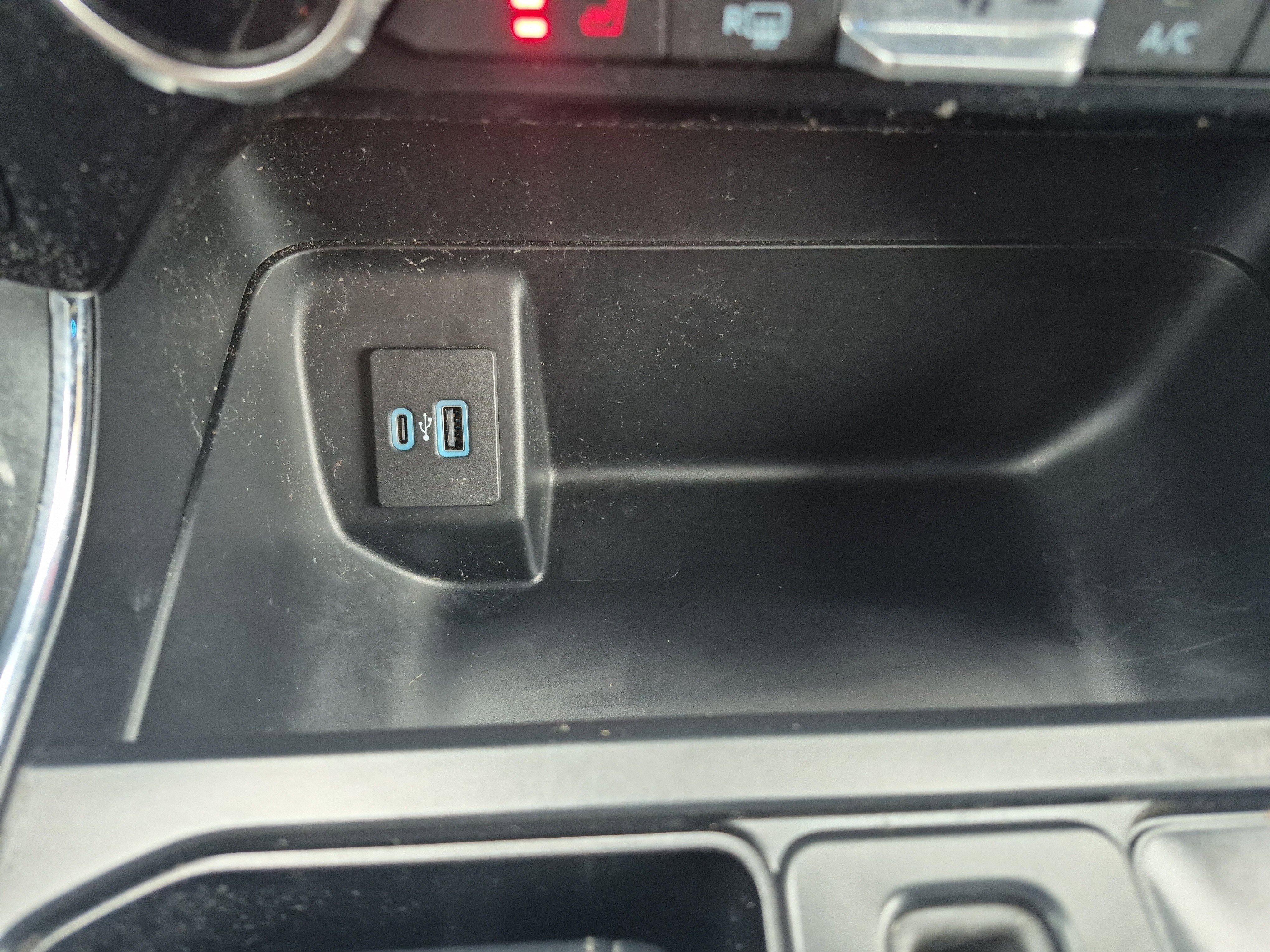 Certified 2023 Ford F150 XLT w/ Equipment Group 302A High image 32