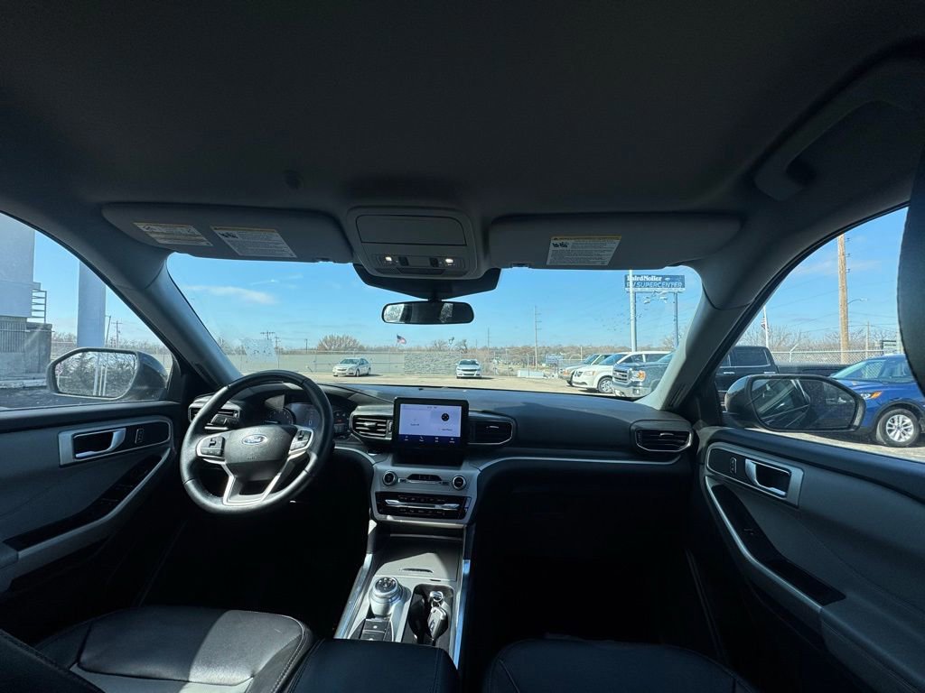 Certified 2023 Ford Explorer XLT w/ Equipment Group 202A image 10