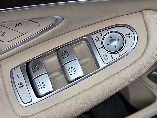 Used 2018 Mercedes-Benz C 300 Sedan image 13