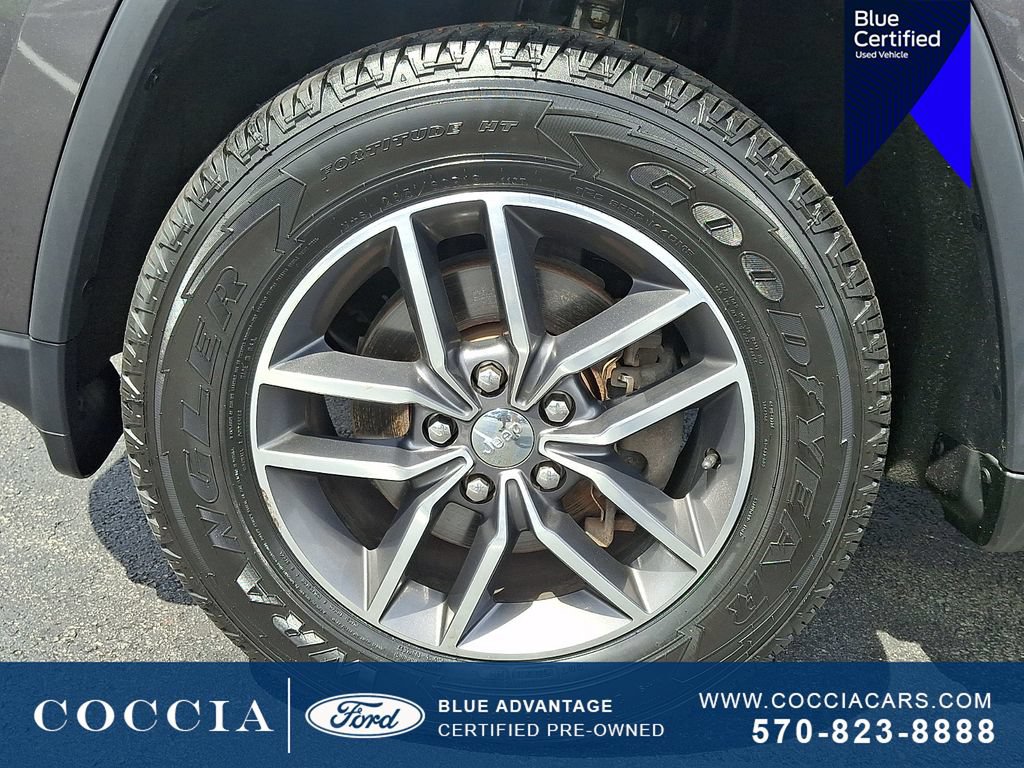 Used 2018 Jeep Grand Cherokee Limited w/ Trailer Tow Group IV AWD/4WD image 8