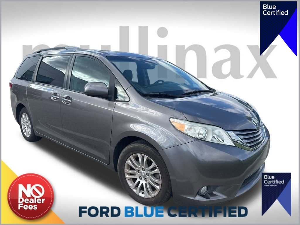 Used 2017 Toyota Sienna XLE Premium