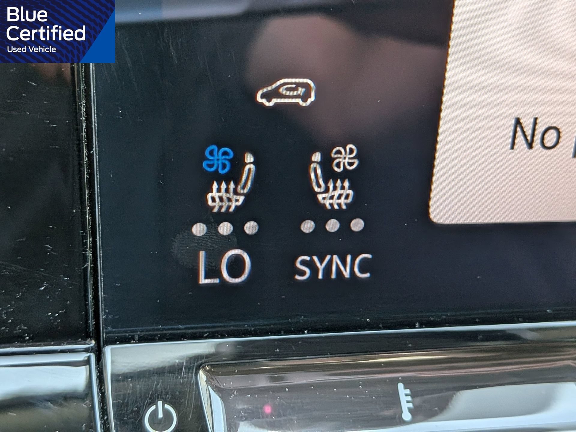 Used 2025 Volkswagen Atlas SE FWD image 26