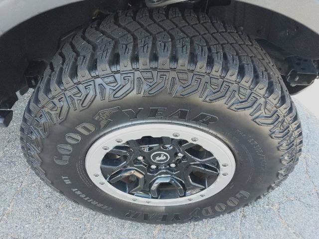 Certified 2022 Ford Bronco Black Diamond w/ Sasquatch Package AWD/4WD image 11
