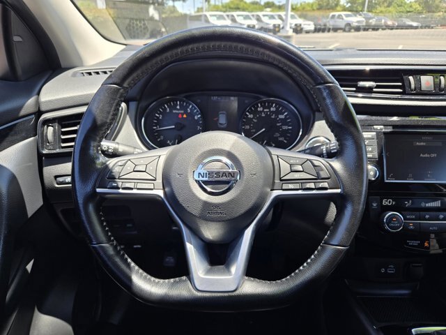 Used 2022 Nissan Rogue Sport SV FWD image 13