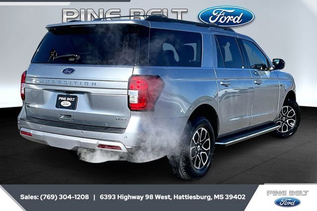 Certified 2023 Ford Expedition Max XLT image 4