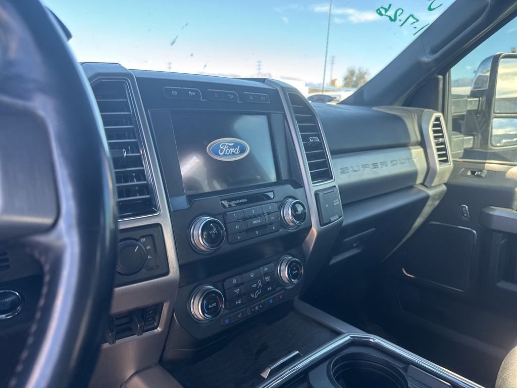 Certified 2019 Ford F250 Platinum w/ Platinum Ultimate Package image 14