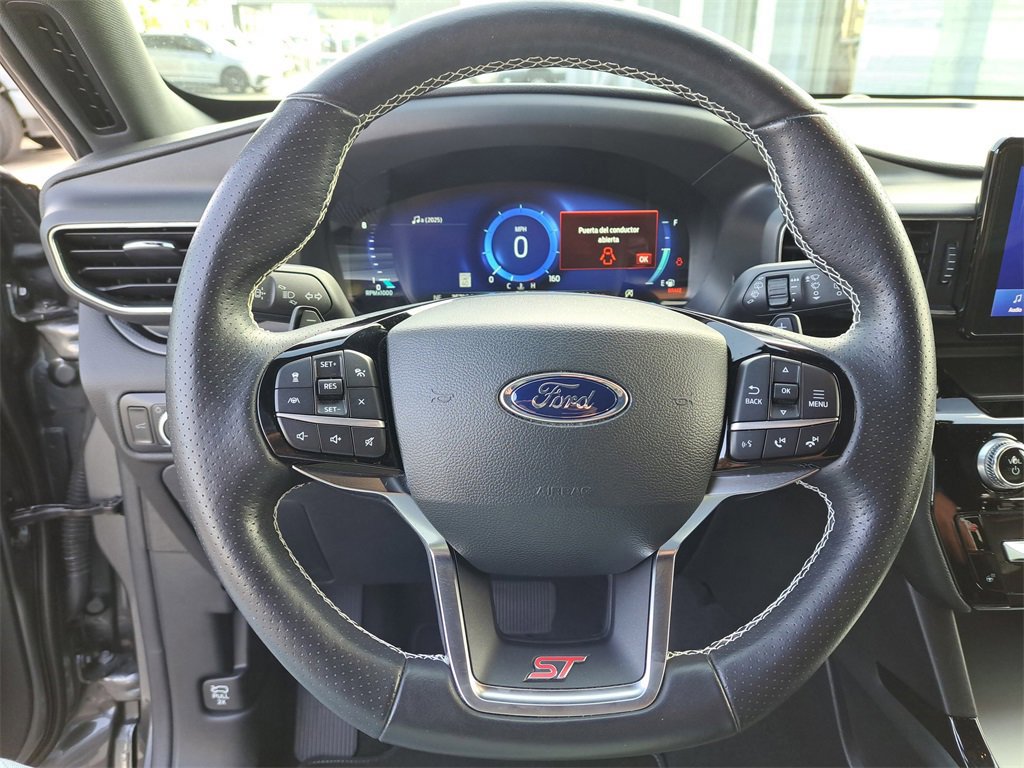 Certified 2022 Ford Explorer ST image 16