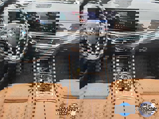 Used 2024 BMW X5 xDrive40i w/ Premium Package image 8