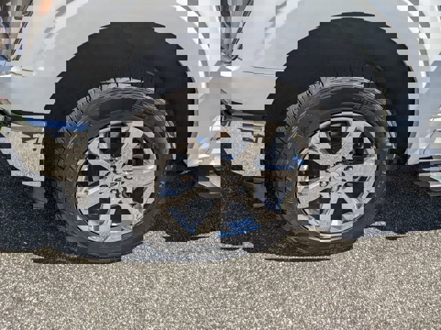 Certified 2023 Ford F150 Lariat w/ Equipment Group 502A High image 11