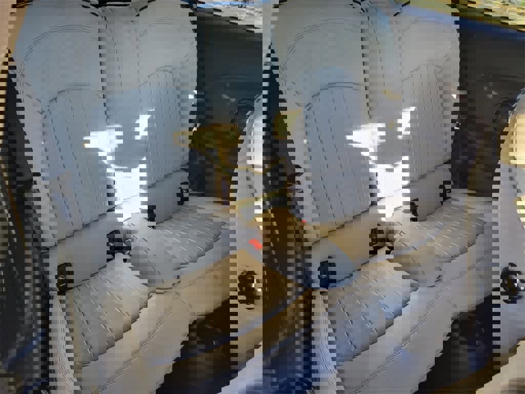 Used 2019 MINI Cooper S image 15