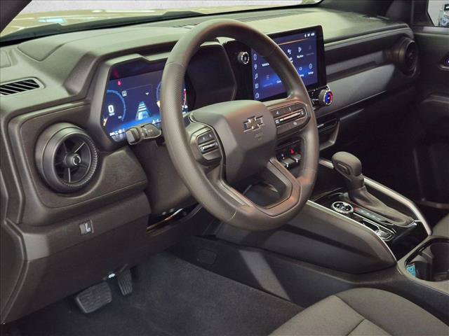 Used 2024 Chevrolet Colorado Trail Boss AWD/4WD image 10