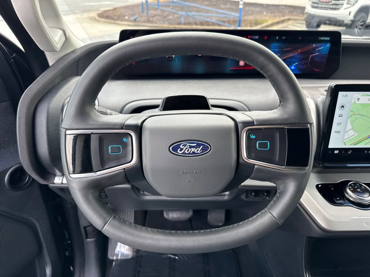 Certified 2025 Ford Expedition Max Active image 27