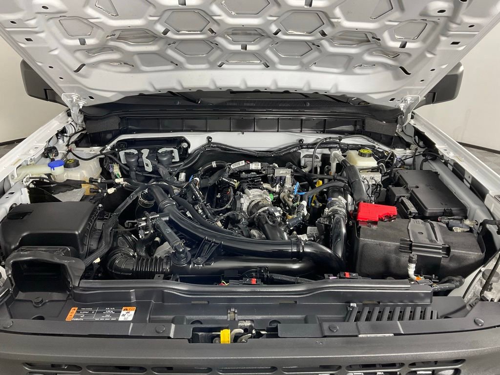 Certified 2021 Ford Bronco Black Diamond image 9