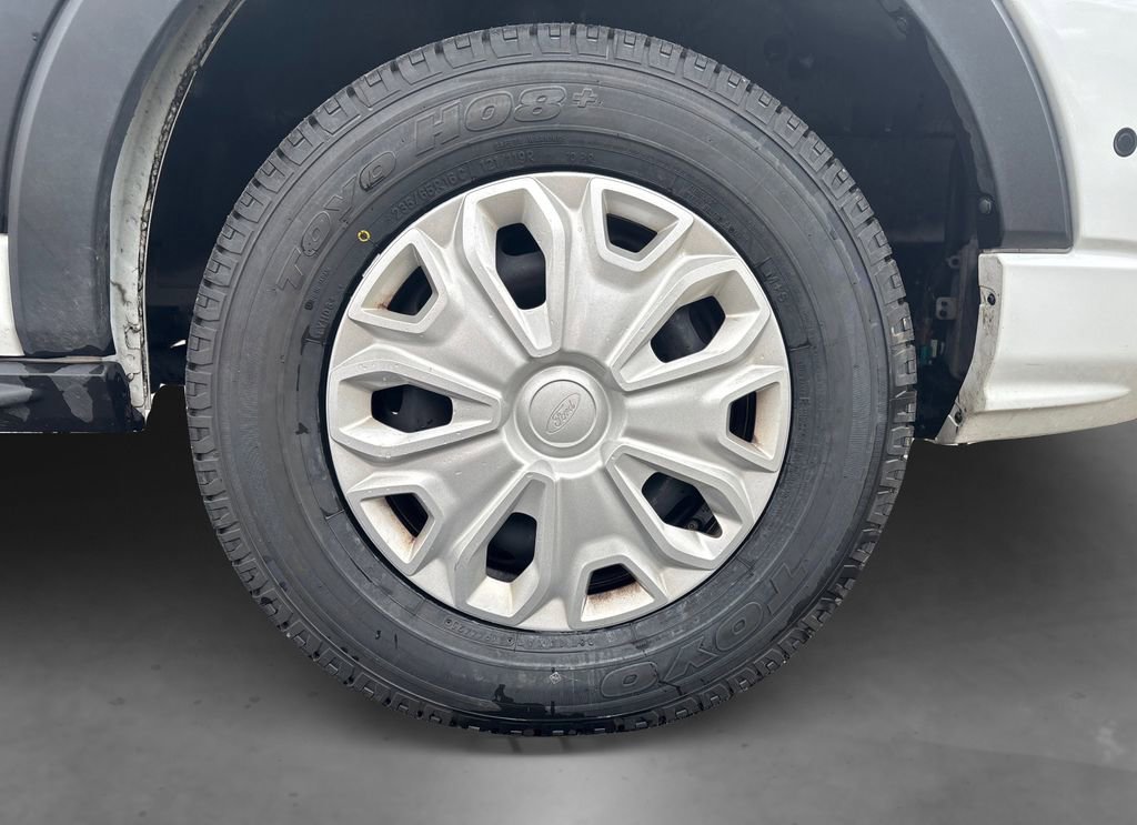 Certified 2024 Ford Transit 350 XLT RWD image 15