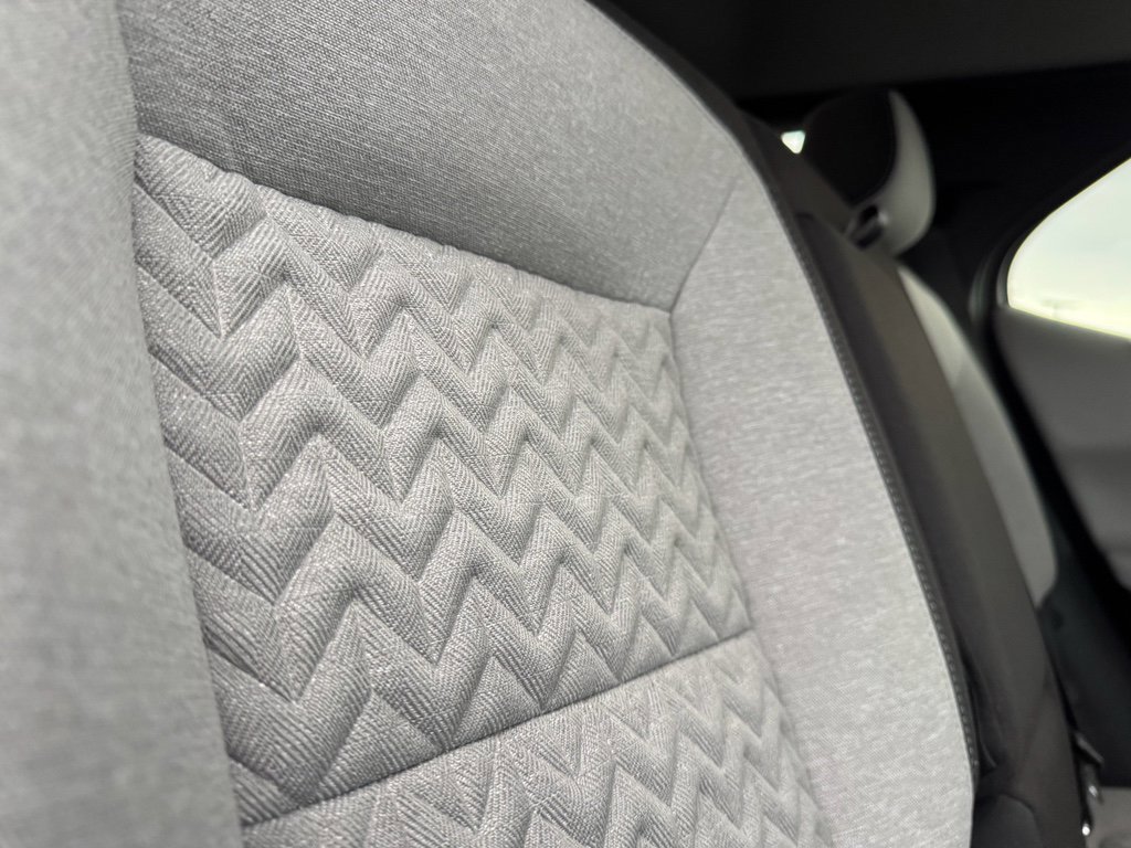 Used 2024 Chevrolet Equinox LS w/ LS Convenience Package image 20