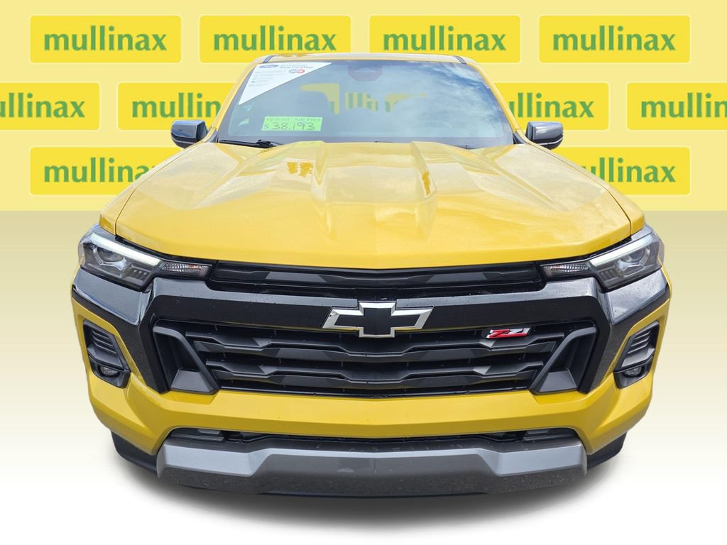 Used 2023 Chevrolet Colorado Z71 w/ Z71 Convenience Package 2 AWD/4WD image 11