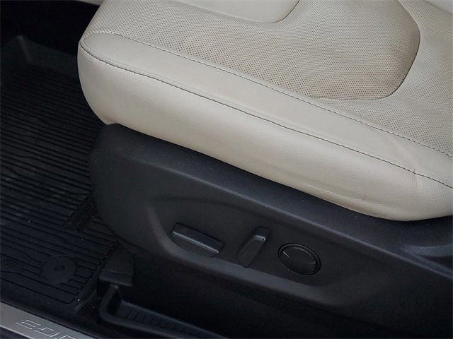 Certified 2022 Ford Edge Titanium w/ Equipment Group 301A image 16