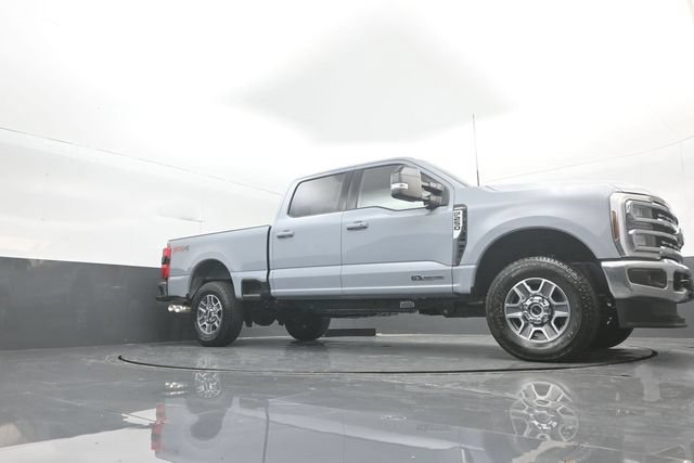 Certified 2026 Ford F250 Lariat w/ FX4 Off-Road Package AWD/4WD image 22
