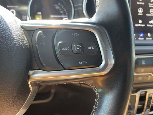 Used 2022 Jeep Wrangler Unlimited Rubicon 4xe AWD/4WD image 27
