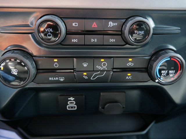 Certified 2025 Ford F150 XL w/ Tow/Haul Package AWD/4WD image 26