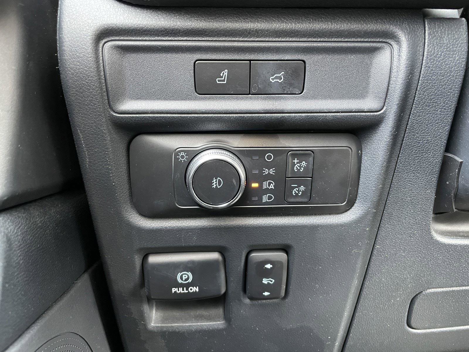 Certified 2022 Ford Expedition Limited image 34