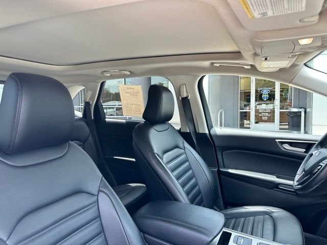 Certified 2022 Ford Edge SEL w/ Convenience Package AWD/4WD image 50