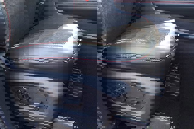 Certified 2025 Ford Explorer ST image 12