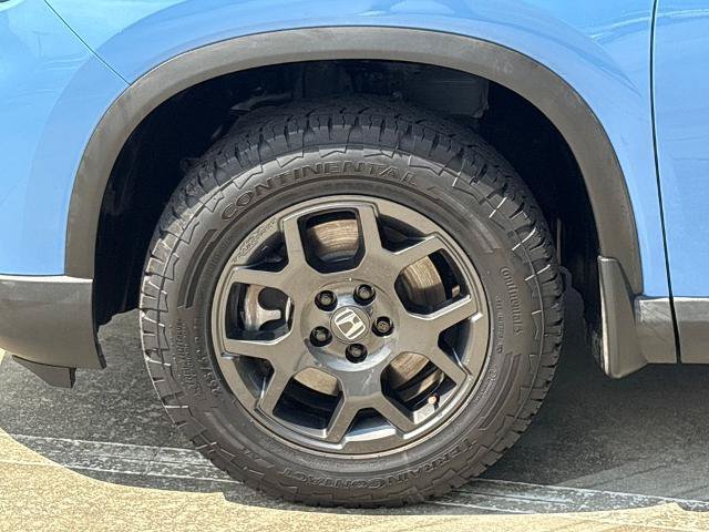Used 2023 Honda Pilot TrailSport image 11