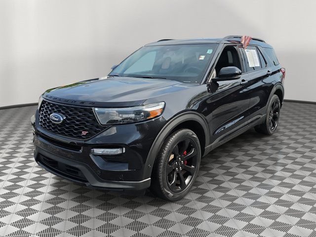 Certified 2023 Ford Explorer ST w/ Equipment Group 401A AWD/4WD image 3