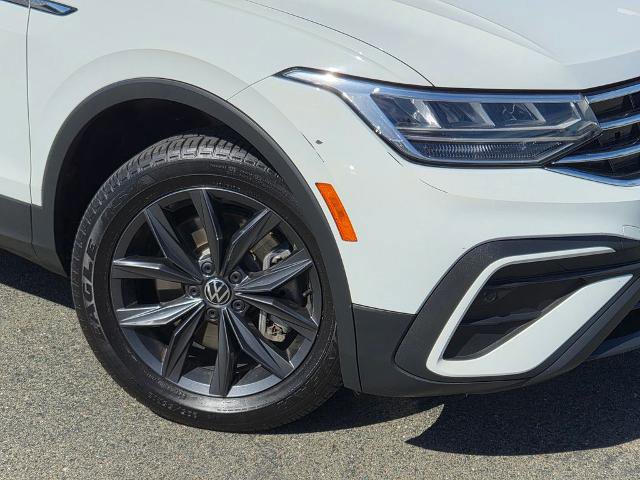 Used 2022 Volkswagen Tiguan SE image 9