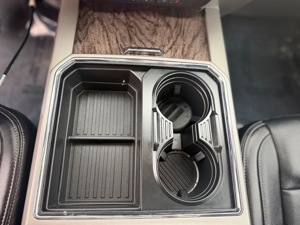 Certified 2019 Ford F350 Lariat w/ Lariat Ultimate Package AWD/4WD image 17