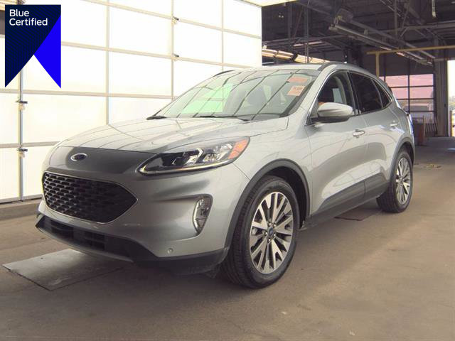 Certified 2022 Ford Escape Titanium w/ Class II Trailer Tow Package image 1