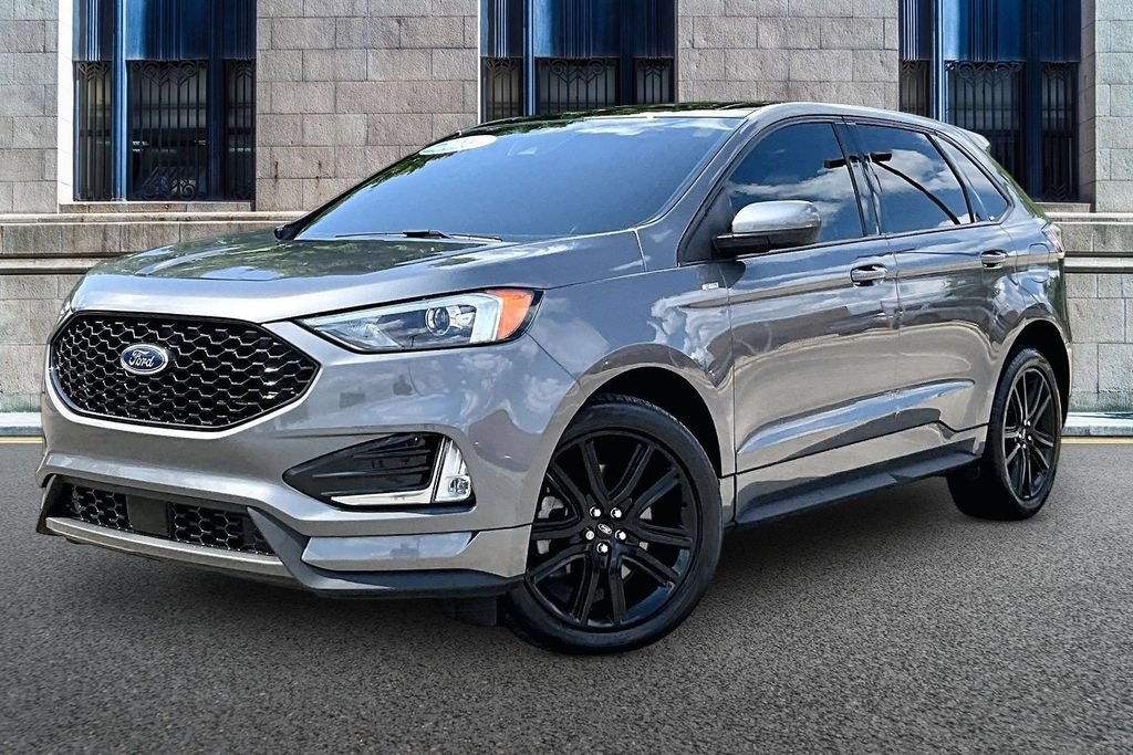 Certified 2023 Ford Edge ST-Line AWD/4WD image 2