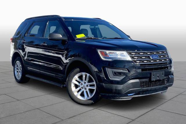 Certified 2017 Ford Explorer BASE image 2