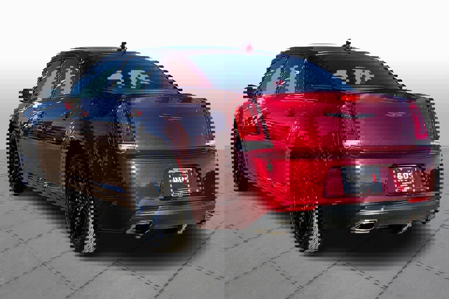 Used 2023 Chrysler 300 S image 11