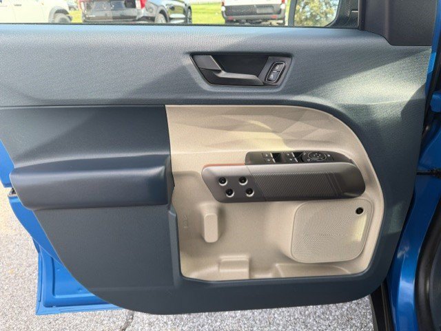 Certified 2025 Ford Maverick Lariat w/ 4K Tow Package AWD/4WD image 10