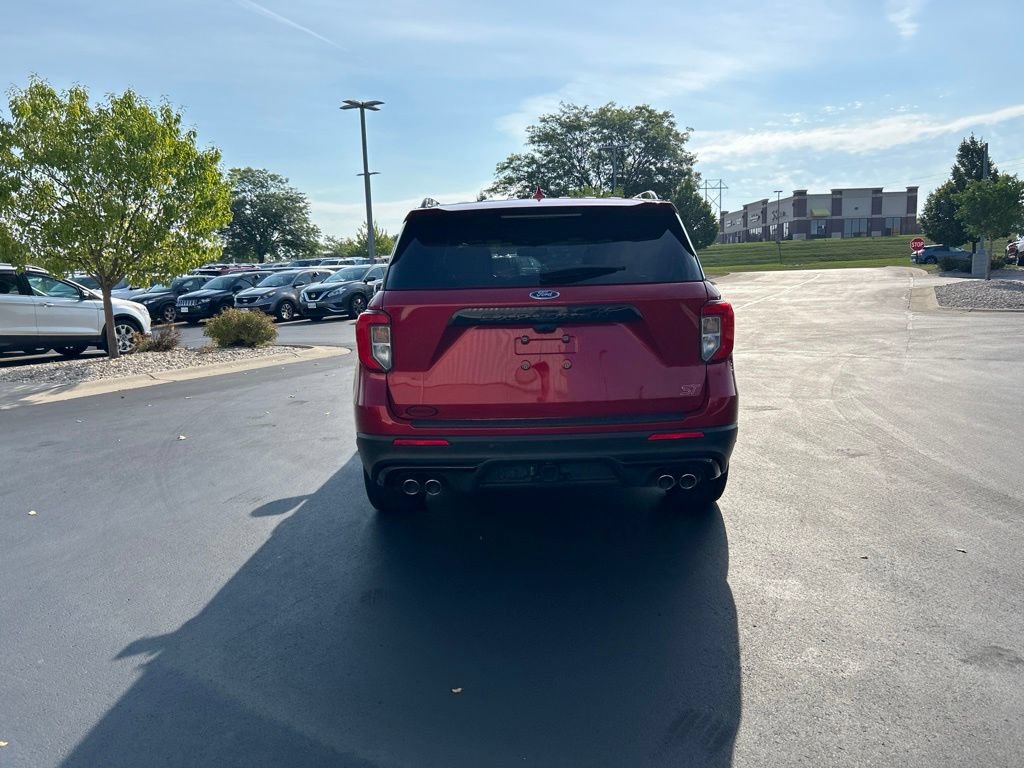 Certified 2020 Ford Explorer ST w/ ST Street Pack AWD/4WD image 8