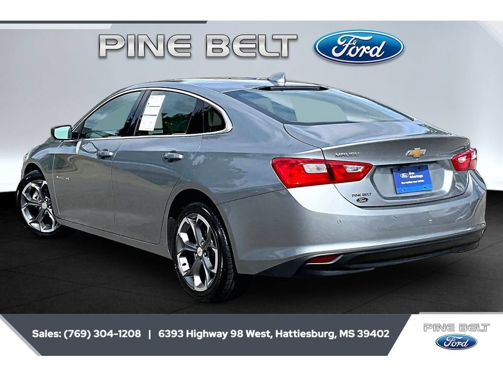 Used 2024 Chevrolet Malibu LT FWD image 2
