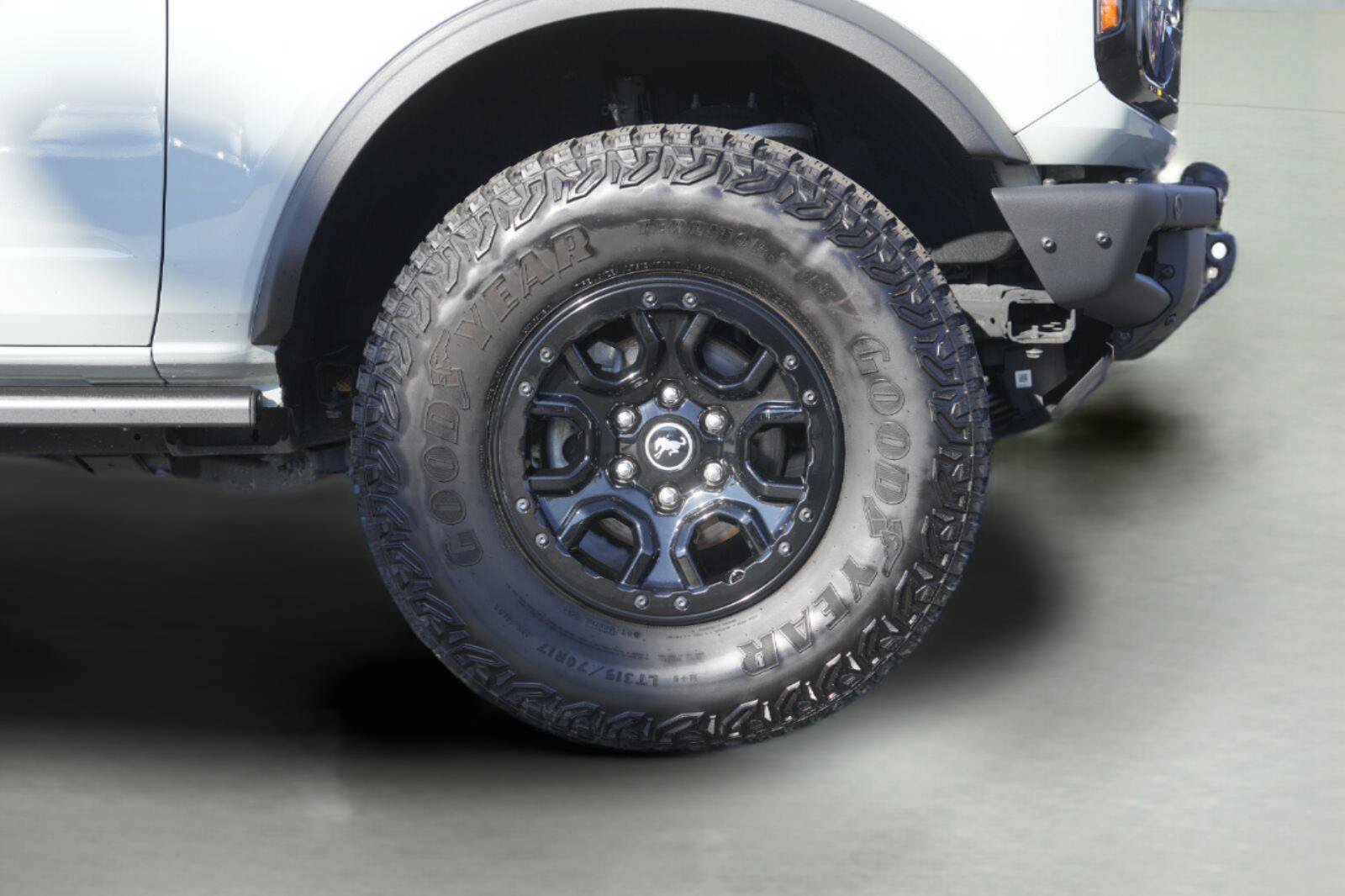 Certified 2024 Ford Bronco Wildtrak AWD/4WD image 4