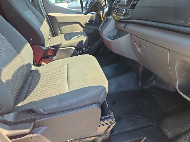 Certified 2025 Ford Transit 250 Low Roof w/ Exterior Upgrade Package RWD image 27