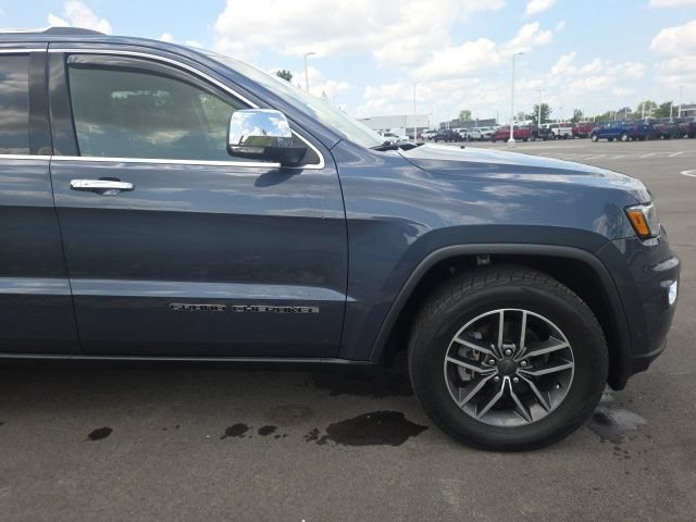 Used 2020 Jeep Grand Cherokee Limited w/ Premium Lighting Group AWD/4WD image 4