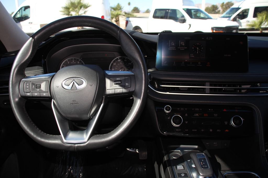 Used 2023 INFINITI QX60 Pure image 16