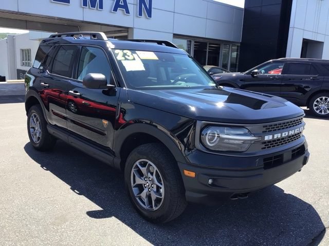 Certified 2023 Ford Bronco Sport Badlands AWD/4WD image 1