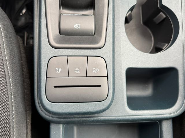 Certified 2024 Ford Maverick XL image 24