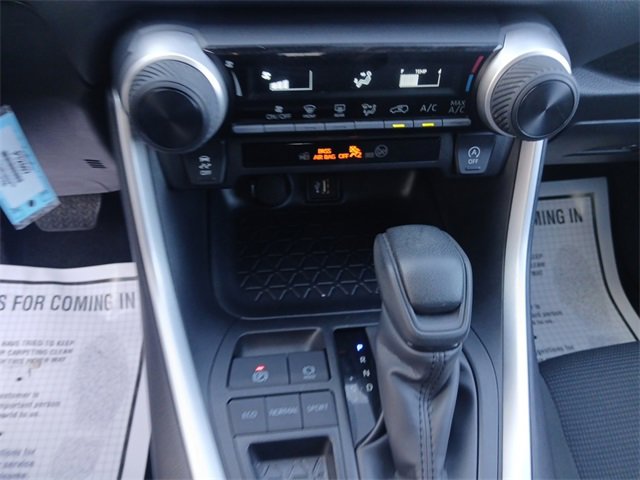 Used 2025 Toyota RAV4 LE image 21