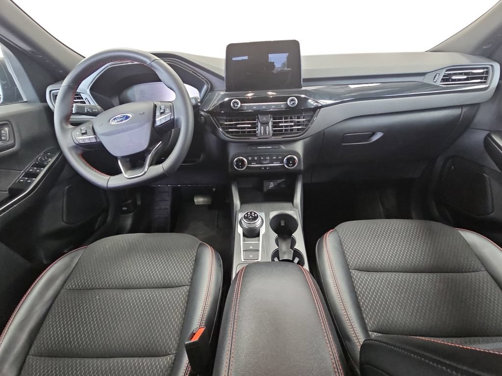 Certified 2025 Ford Escape ST-Line AWD/4WD image 8